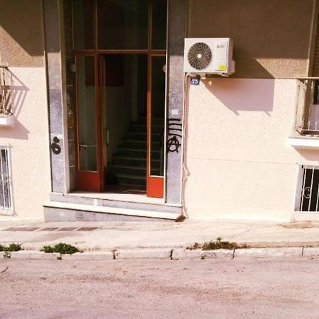 Purple- Lux Studio 2' From Metro Petralona Atena Exterior foto